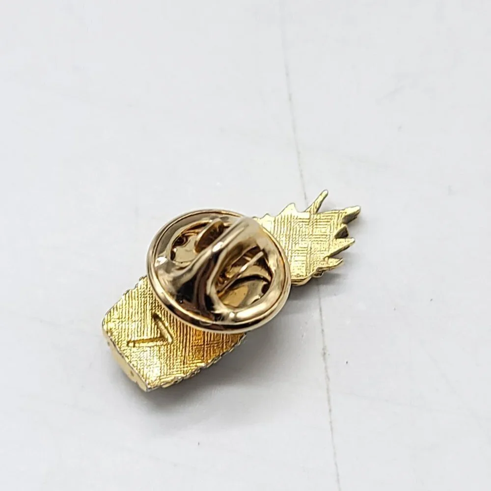 Gold Tone Pineapple Pin Brooch Vintage